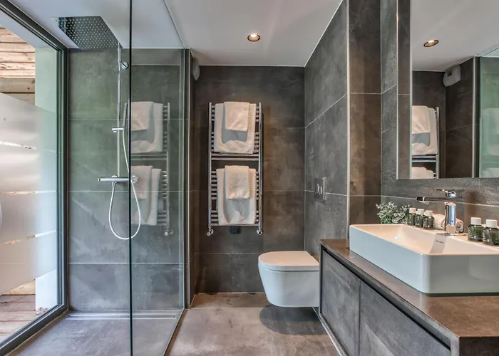 Rytola, Modern & In *