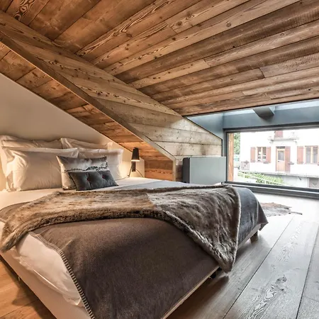 Rytola, Modern & In בקתה